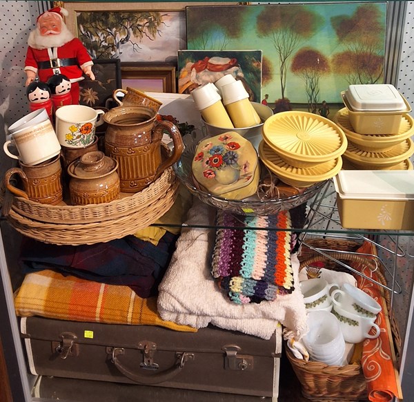 Lot 1248 - RETRO LOT