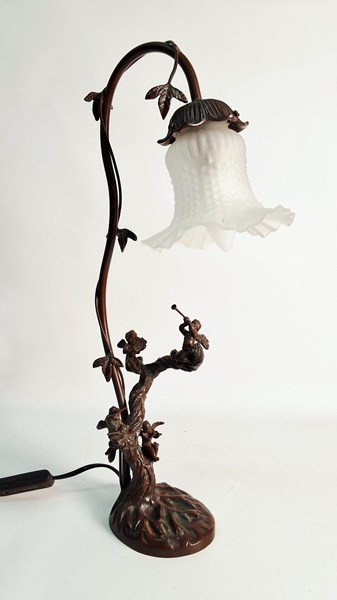 Lot 1164 - TABLE LAMP