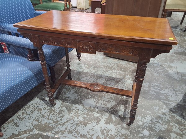 Lot 30 - GAMES TABLE