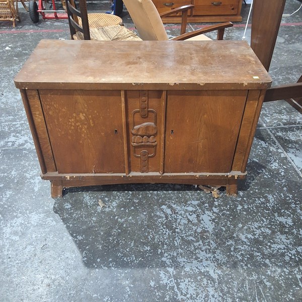 Lot 338 - LOWLINE CABINET