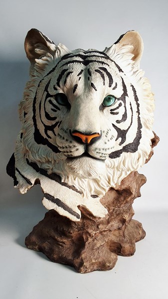 Lot 1378 - TIGER FIGURE