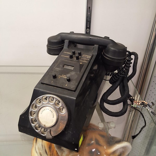 Lot 1273 - TELEPHONE