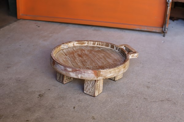 Lot 165 - TABLE RISER