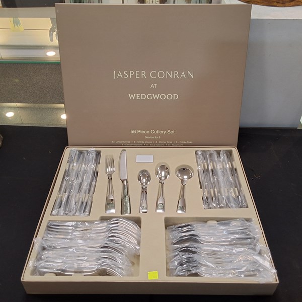 Lot 1355 - CUTLERY SET