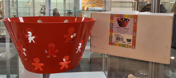 Lot 1165 - ALESSI FRUIT BOWL
