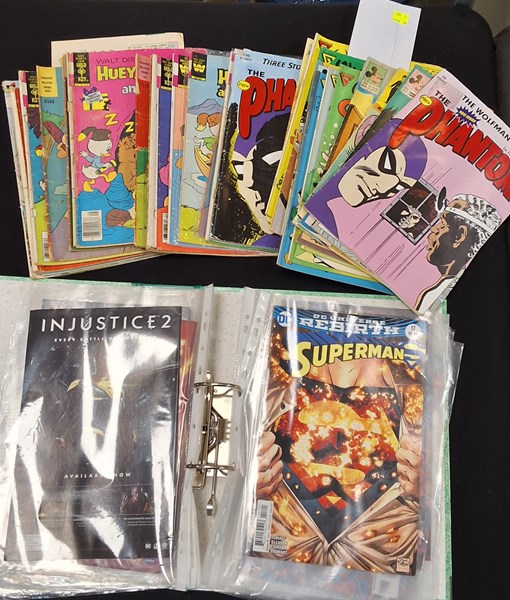 Lot 1226 - COMICS