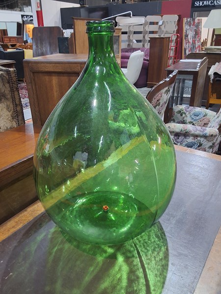 Lot 5 - CARBOY