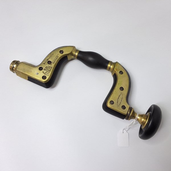 Lot 1213 - DRILL BRACE