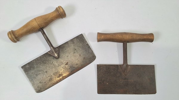 Lot 1221 - HERB CHOPPERS