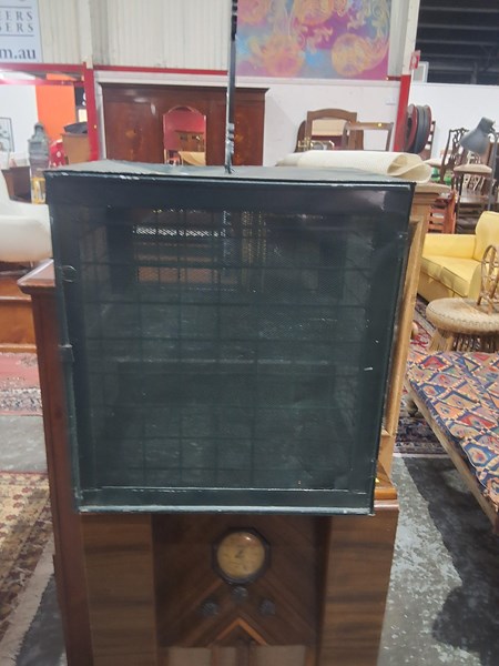 Lot 255 - FOOD SAFE