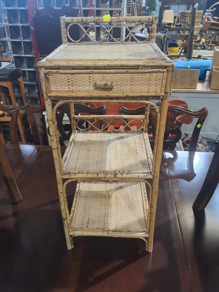 Lot 333 - TELEPHONE TABLE