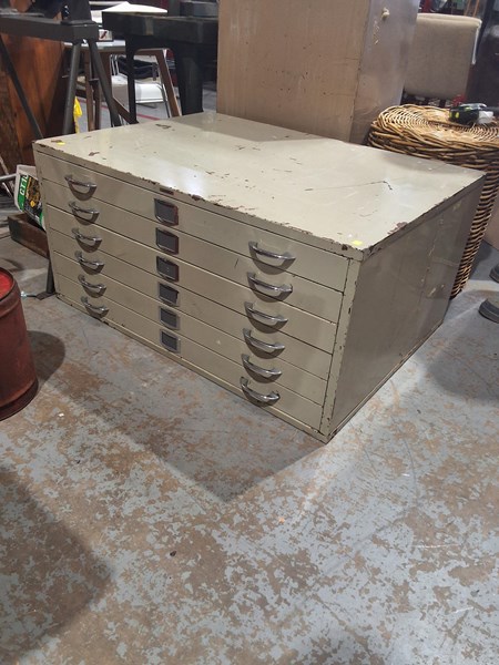 Lot 265 - PLAN DRAWERS