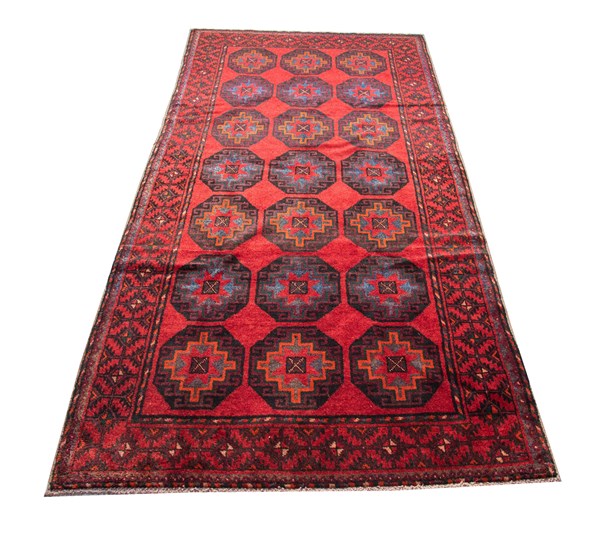 Lot 9 - HAMADAN RUG