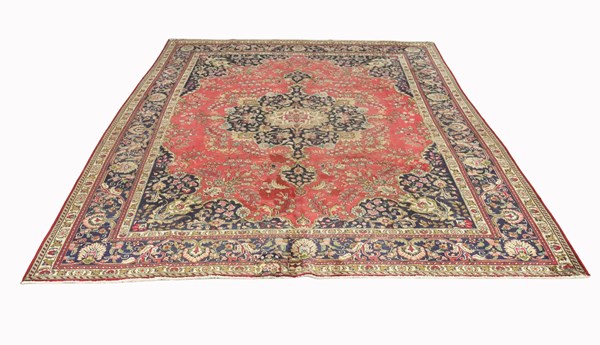 Lot 8 - TABRIZ RUG
