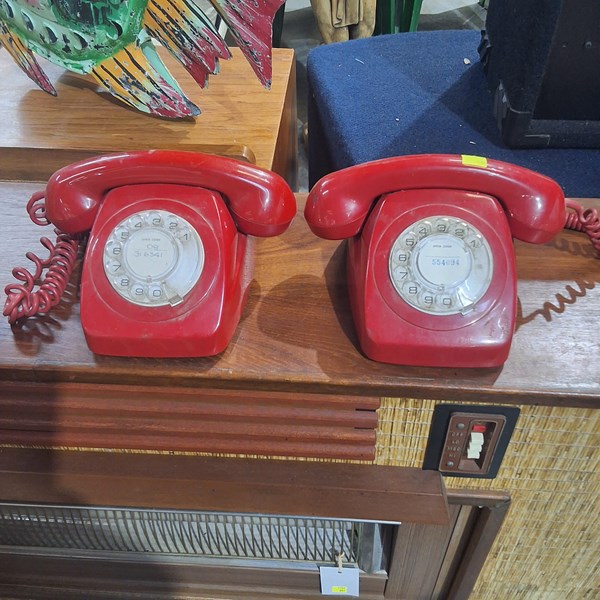 Lot 398 - TELEPHONES