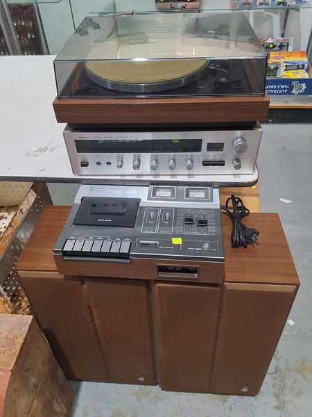 Lot 362 - STEREO LOT