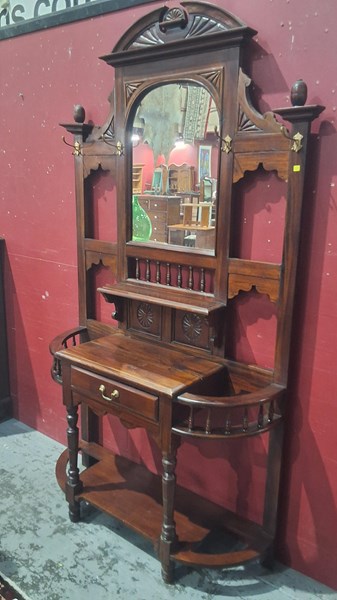 Lot 20 - HALL STAND