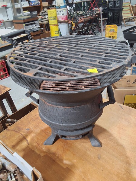 Lot 299 - HIBACHI BBQ