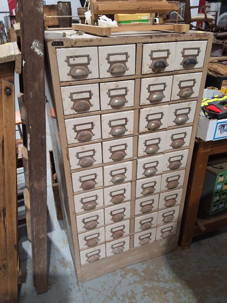 Lot 319 - STORAGE DRAWERS