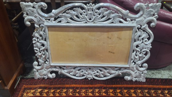 Lot 158 - FRAME