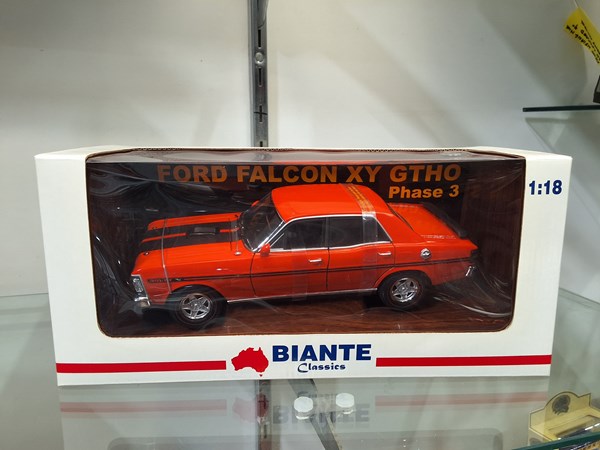 Lot 1401 - FORD FALCON