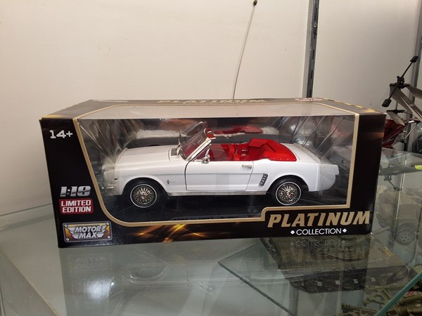 Lot 1399 - FORD MUSTANG