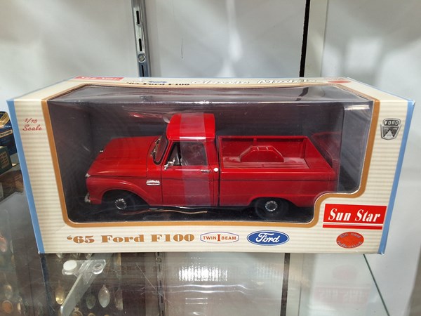 Lot 1406 - FORD F100