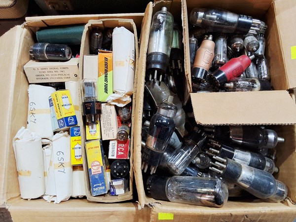 Lot 1356 - RADIO VALVES
