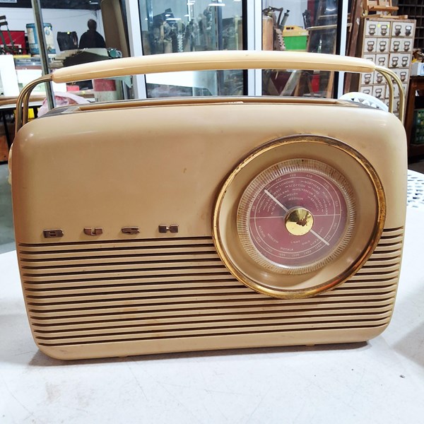 Lot 1288 - BUSH RADIO