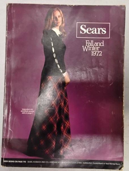 Lot 1207 - SEARS ROEBUCK CATALOGUE 1972. Fall and Winter 1972