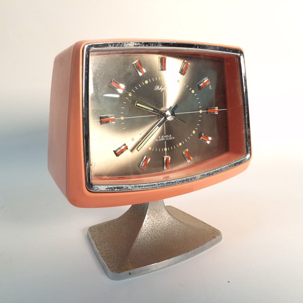 Lot 1465 - VINTAGE JAPANESE ALARM CLOCK