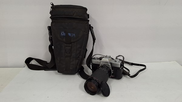 Lot 1303 - MINOLTA CAMERA