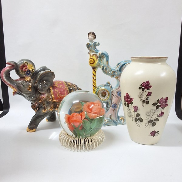 Lot 1393 - FLORAL DECORATED HOME DECOR