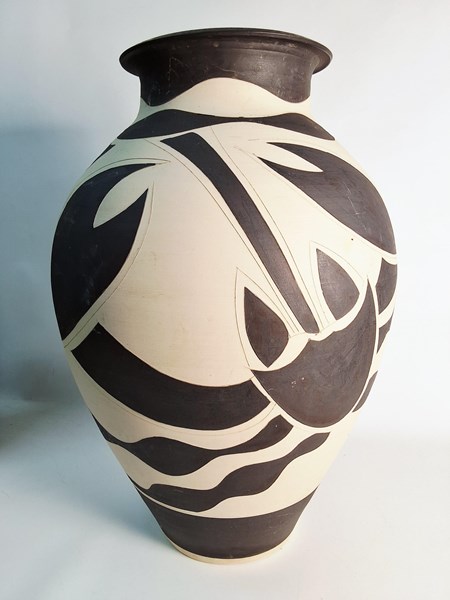 Lot 1521 - TERRY DAVIES (BRITAIN, AUSTRALIA)