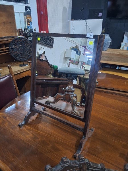 Lot 170 - DRESSING MIRROR