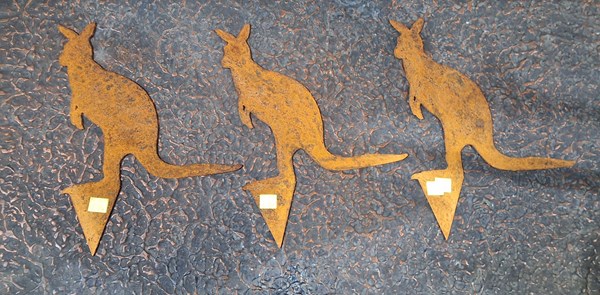 Lot 127 - KEN CLARSON