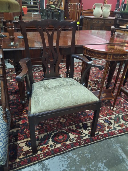 Lot 128 - CARVER CHAIR