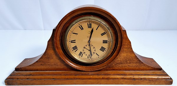 Lot 1214 - ROLLS ROYCE CAR CLOCK