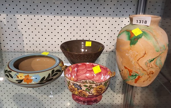 Lot 1318 - PRETTY POTTERY