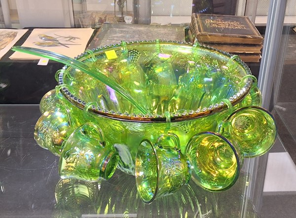 Lot 1247 - PUNCH BOWL