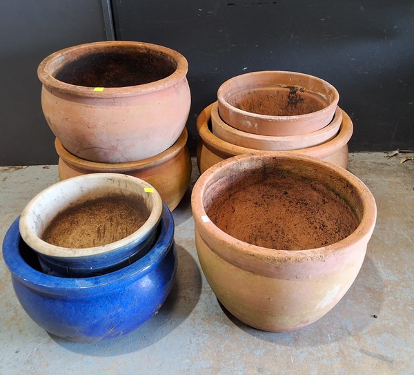 Lot 399 - POTS