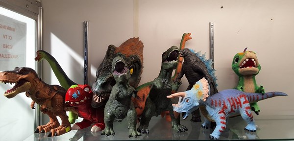 Lot 1454 - PREHISTORIC PALS