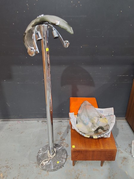 Lot 371 - ART GLASS STANDARD LAMP