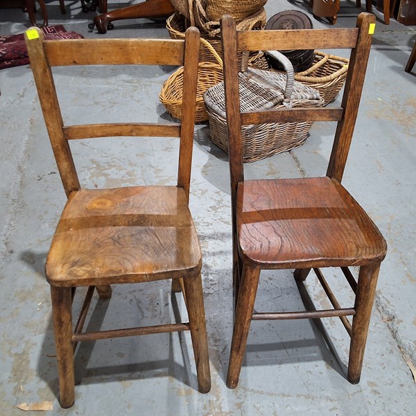 Lot 316 - PETITE CHAIRS