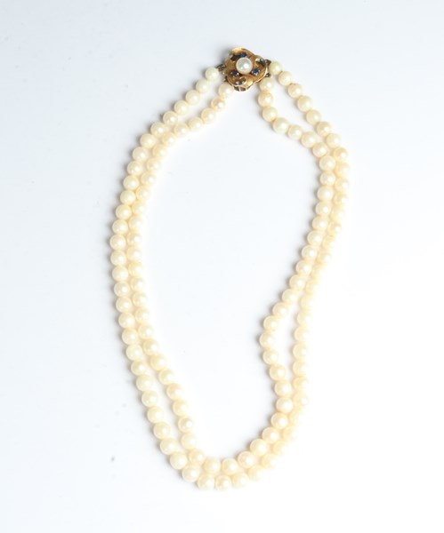 Lot 1017 - PEARL NECKLACE