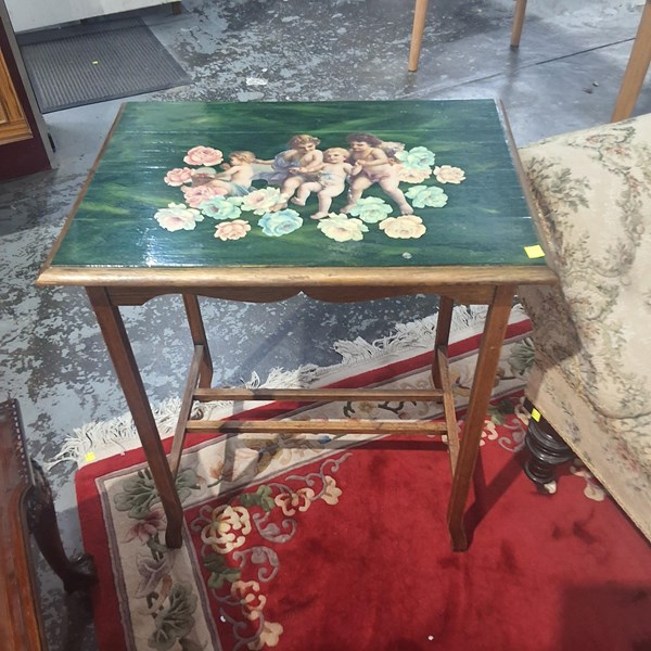 Lot 191 - HALL TABLE