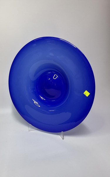 Lot 1360 - STUDIO GLASS