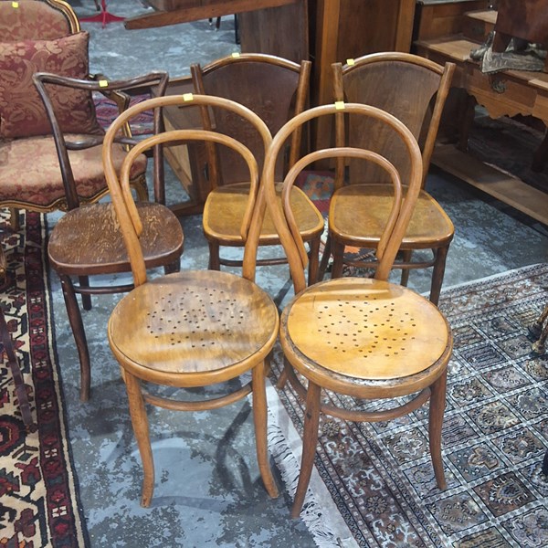 Lot 115 - CHAIRS