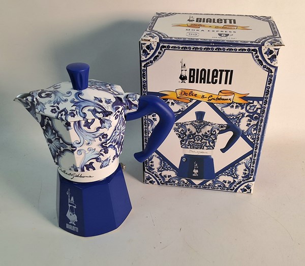 Lot 1241 - COFFEE MAKER