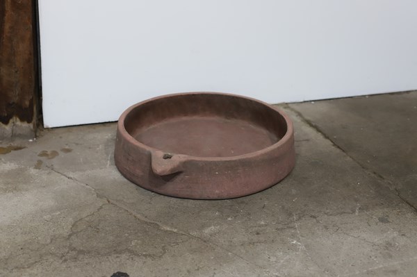Lot 179 - BIRD BATH